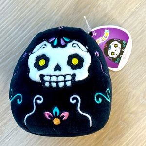 Squishmellows Delfina